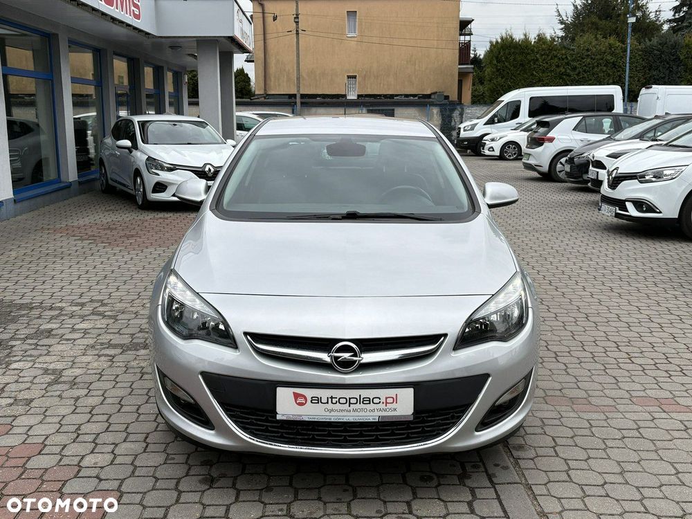 Opel Astra - 2