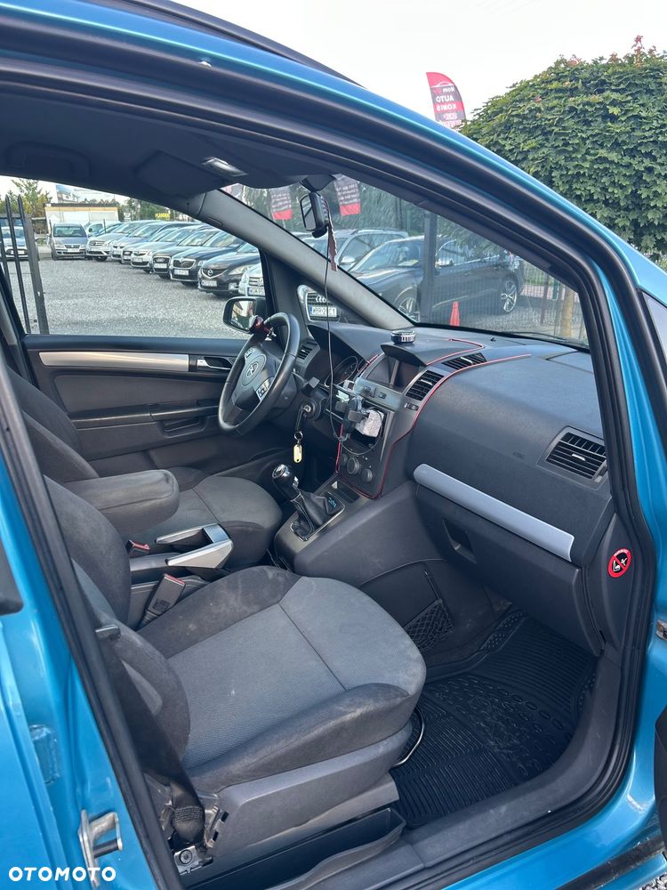 Opel Zafira - 7