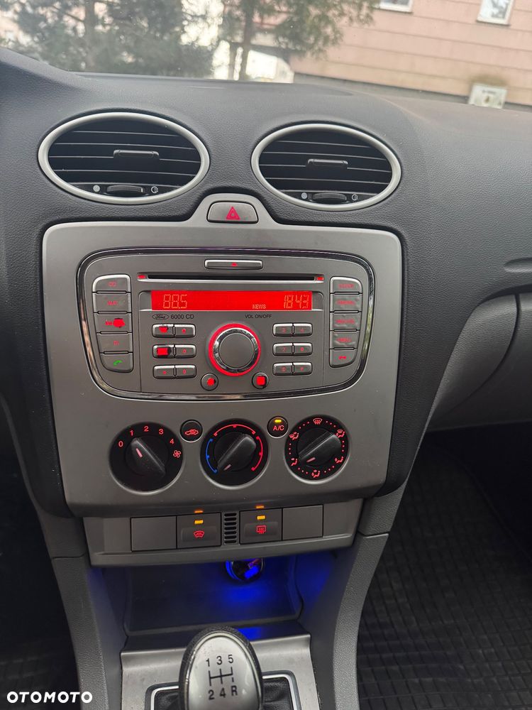Ford Focus - 13