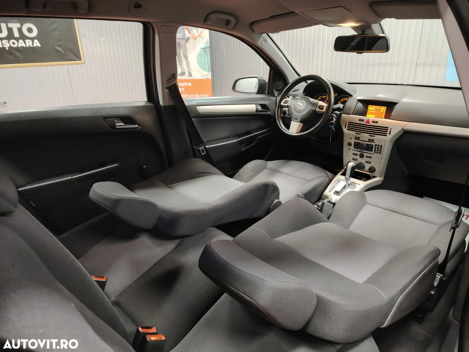 Opel Astra - 12