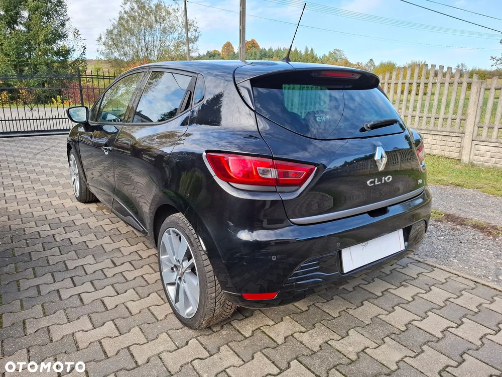 Renault Clio - 6