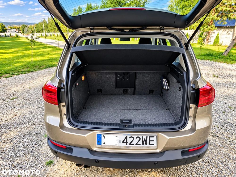 Volkswagen Tiguan - 10