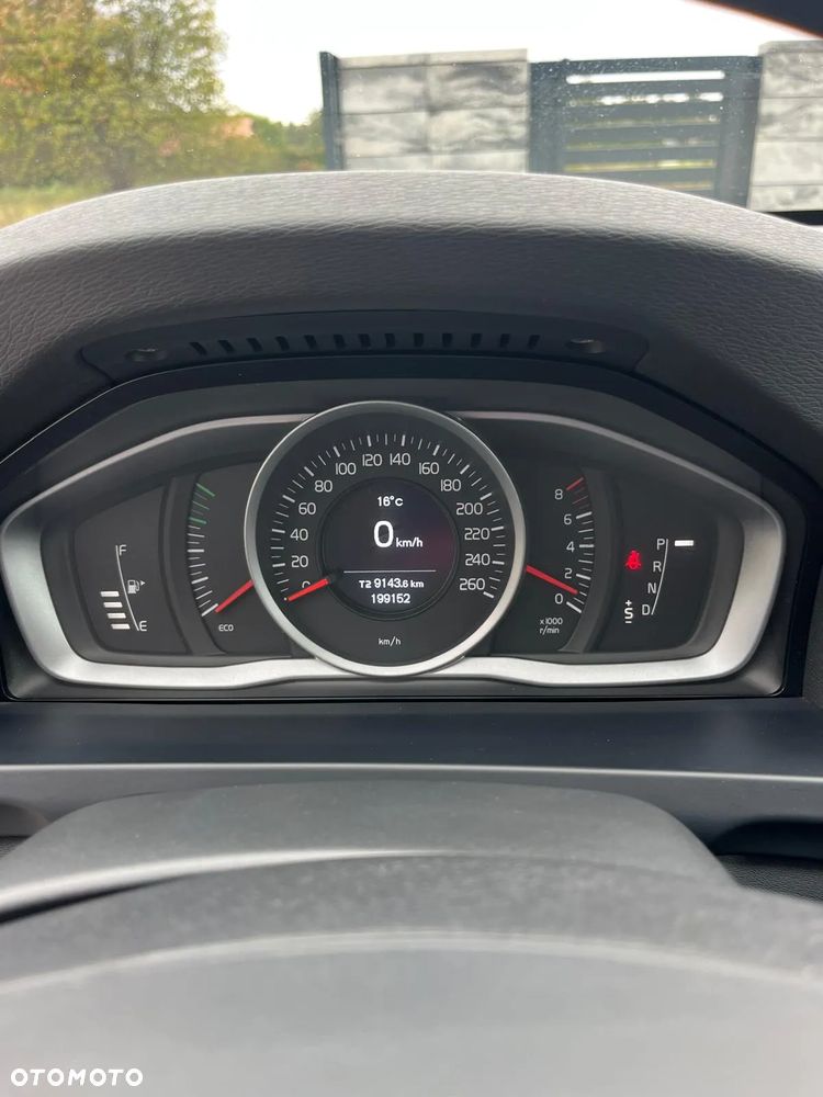 Volvo V60 - 11
