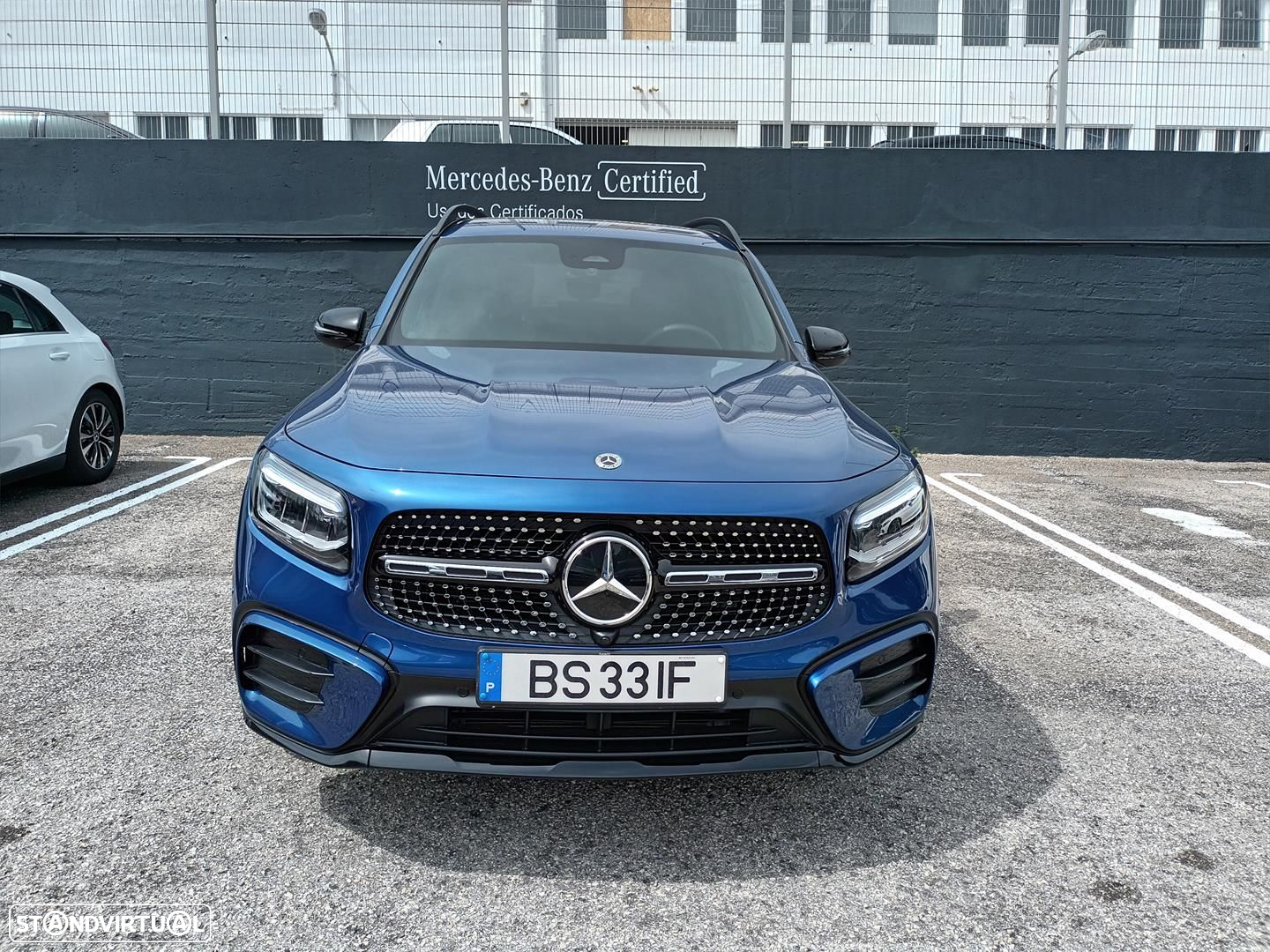 Mercedes-Benz GLB 180 d AMG Line - 2