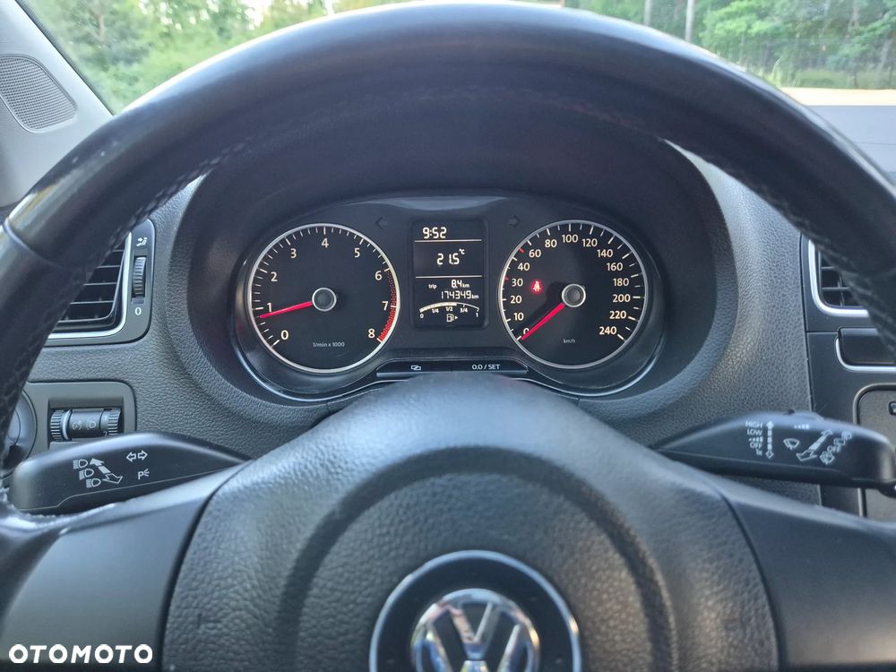 Volkswagen Polo 1.4 16V Comfortline Optimum - 23