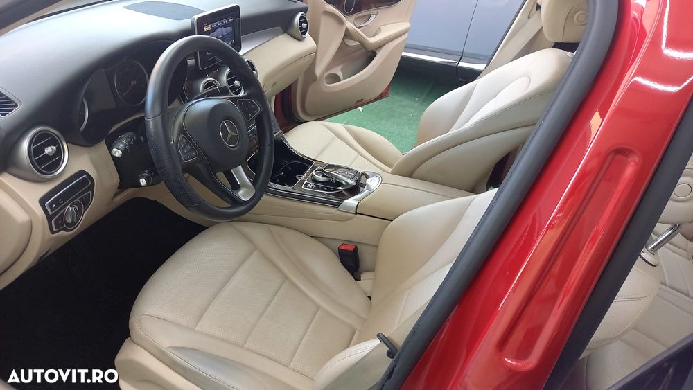 Mercedes-Benz GLC 220 d 4MATIC - 16