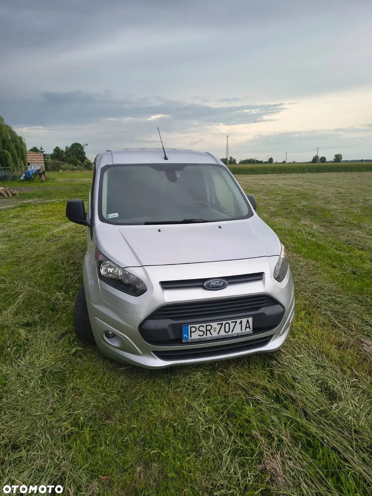 Ford Transit Connect - 4