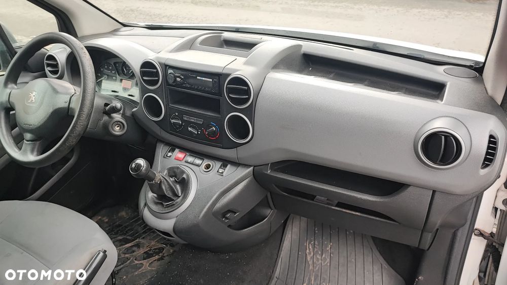 Peugeot Partner - 24