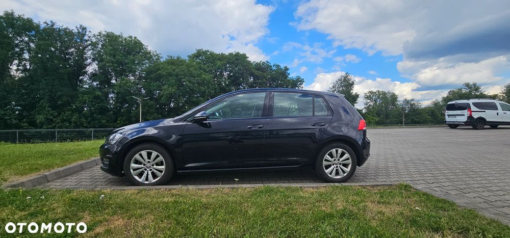 Volkswagen Golf - 4