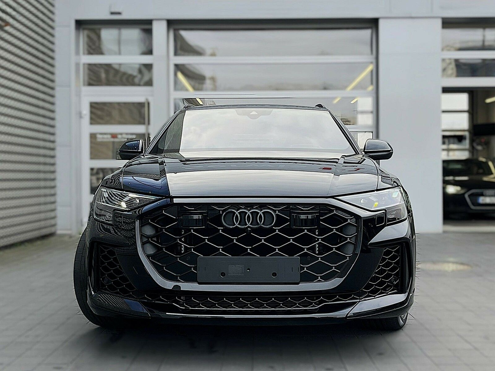 Audi RS Q8 - 11