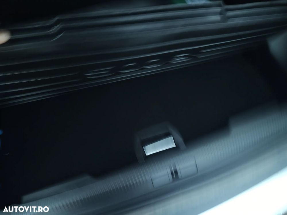 Peugeot 2008 1.5 BlueHDI BVM6 STT Allure Pack - 11