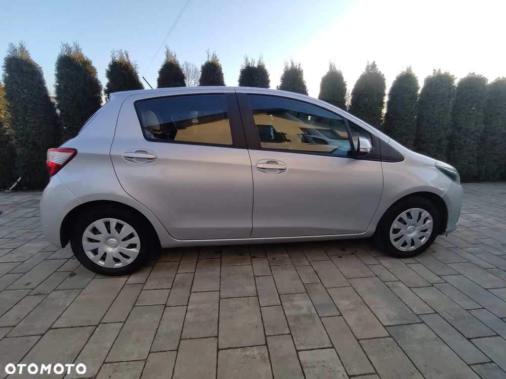 Toyota Yaris 1.0 Life EU6 - 5