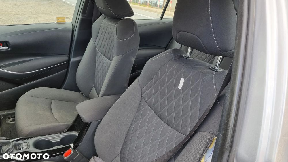 Toyota Corolla 1.5 Active - 21