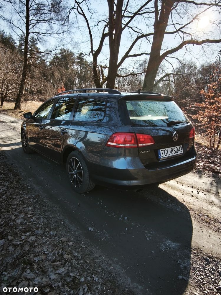 Volkswagen Passat 1.6 TDI BlueMotion Technology Trendline - 4