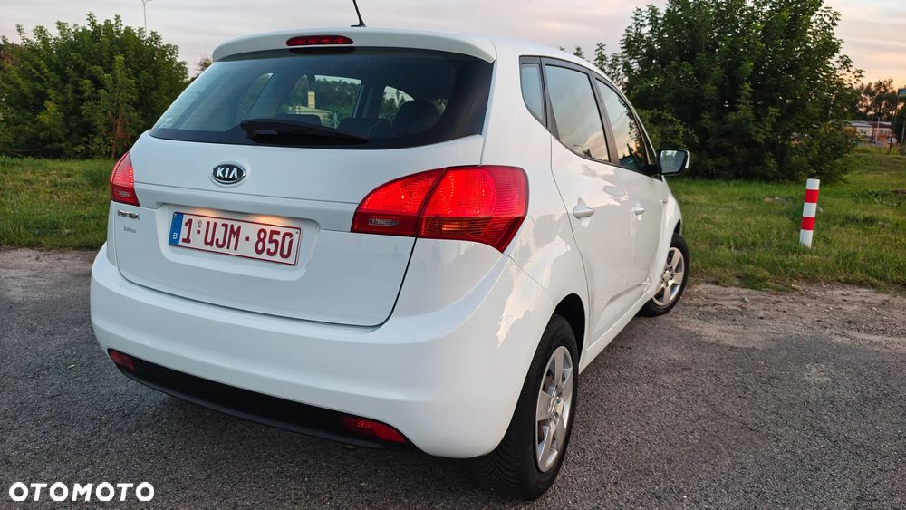 Kia Venga 1.4 L - 24