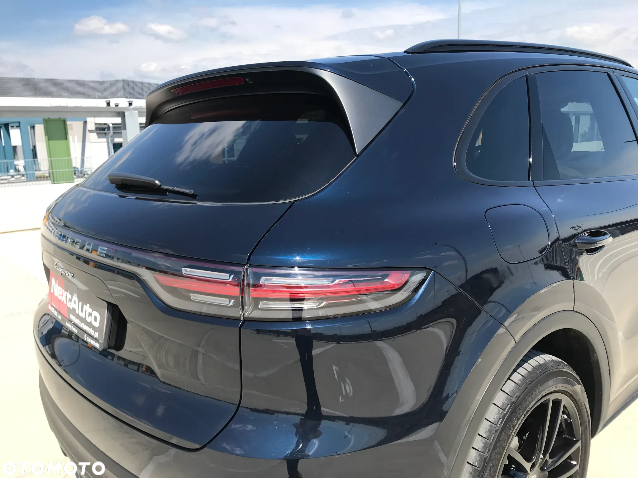 Porsche Cayenne - 19