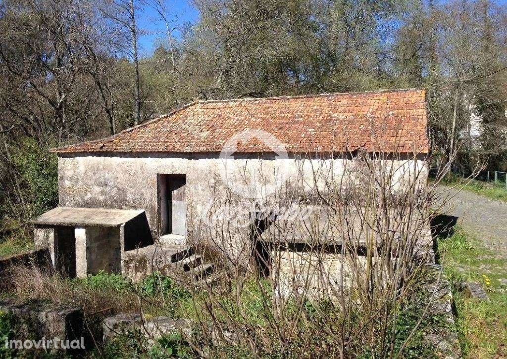 Moradia Rústica c/ 610m2 de área total em Santo Tirso - Grande imagem: 2/17