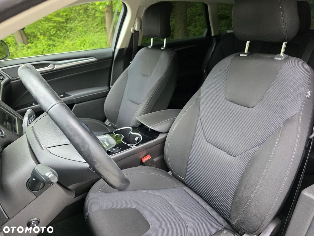 Ford Mondeo 1.5 TDCi Trend - 12