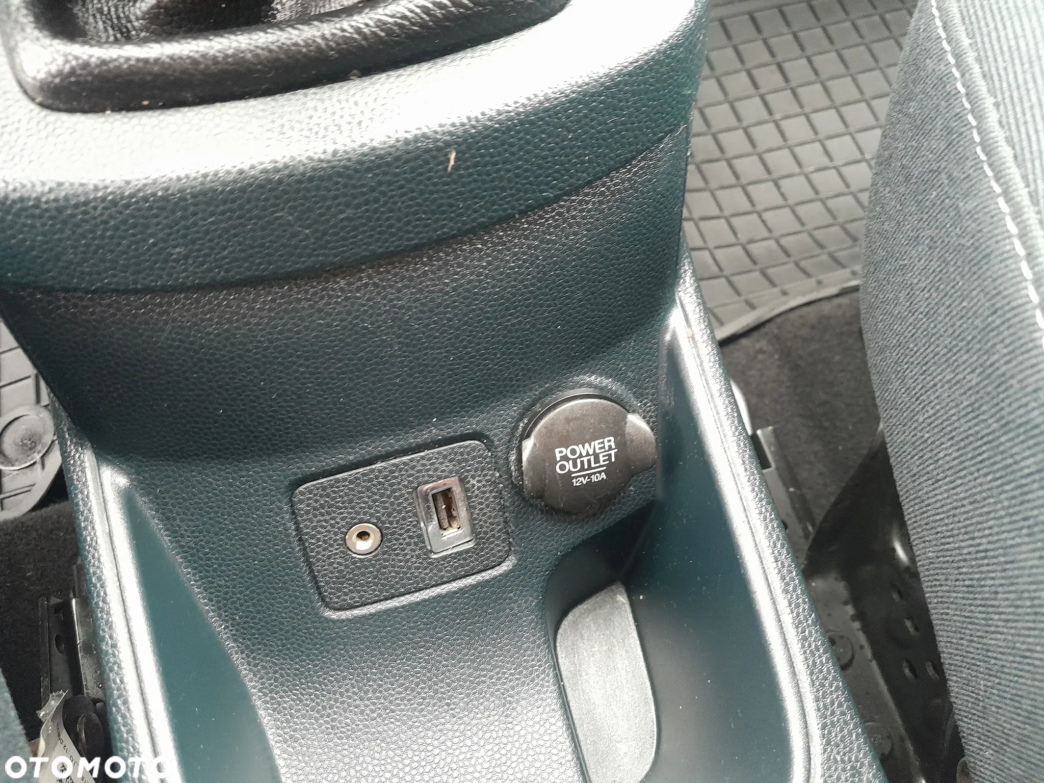 Ford Fiesta - 21