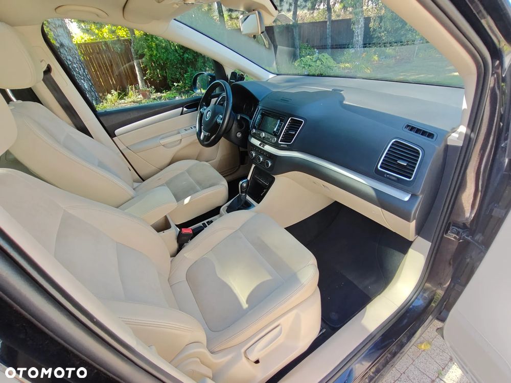 Volkswagen Sharan 2.0 TDI Highline DSG - 20