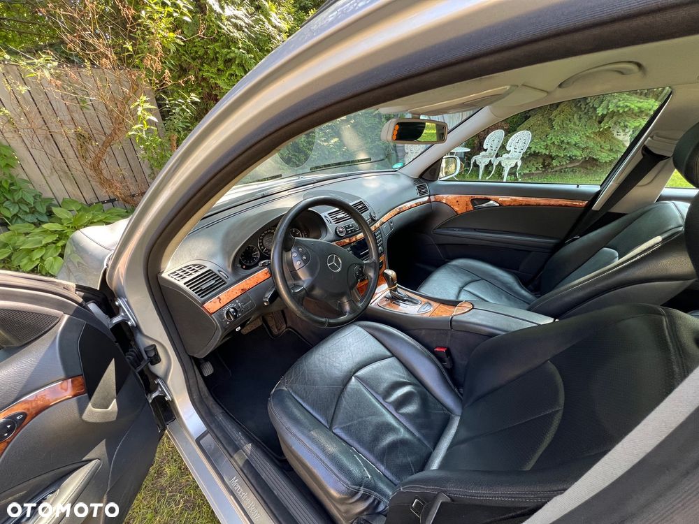 Mercedes-Benz Klasa E 220 CDI Automatik Classic DPF - 11