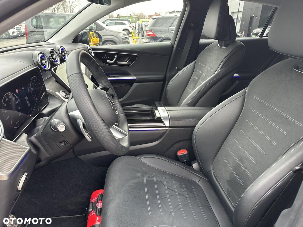 Mercedes-Benz GLC - 14