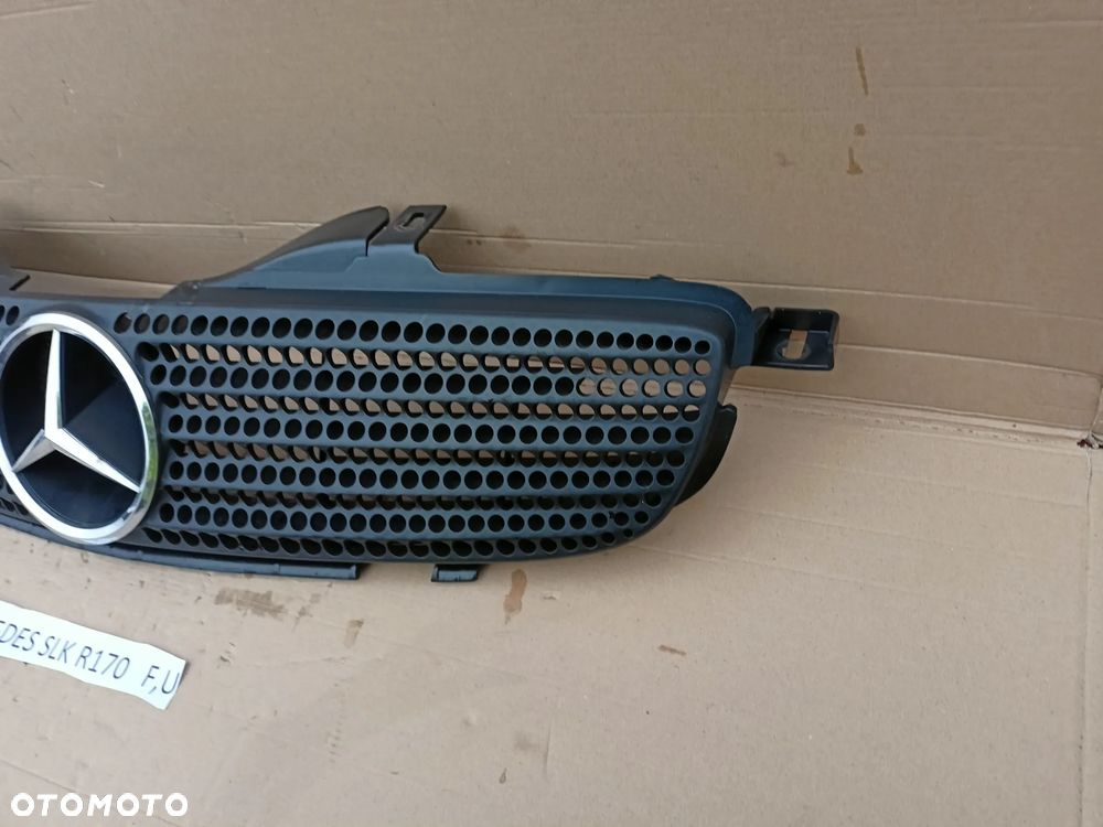 Grill Atrapa MERCEDES SLK R170 W170 - 12