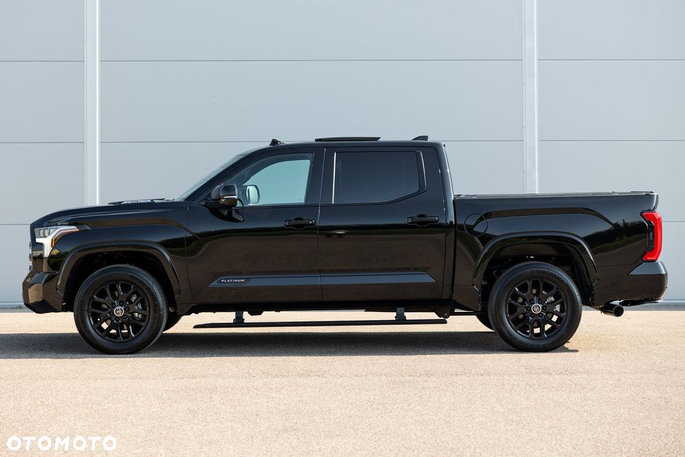 Toyota Tundra - 4