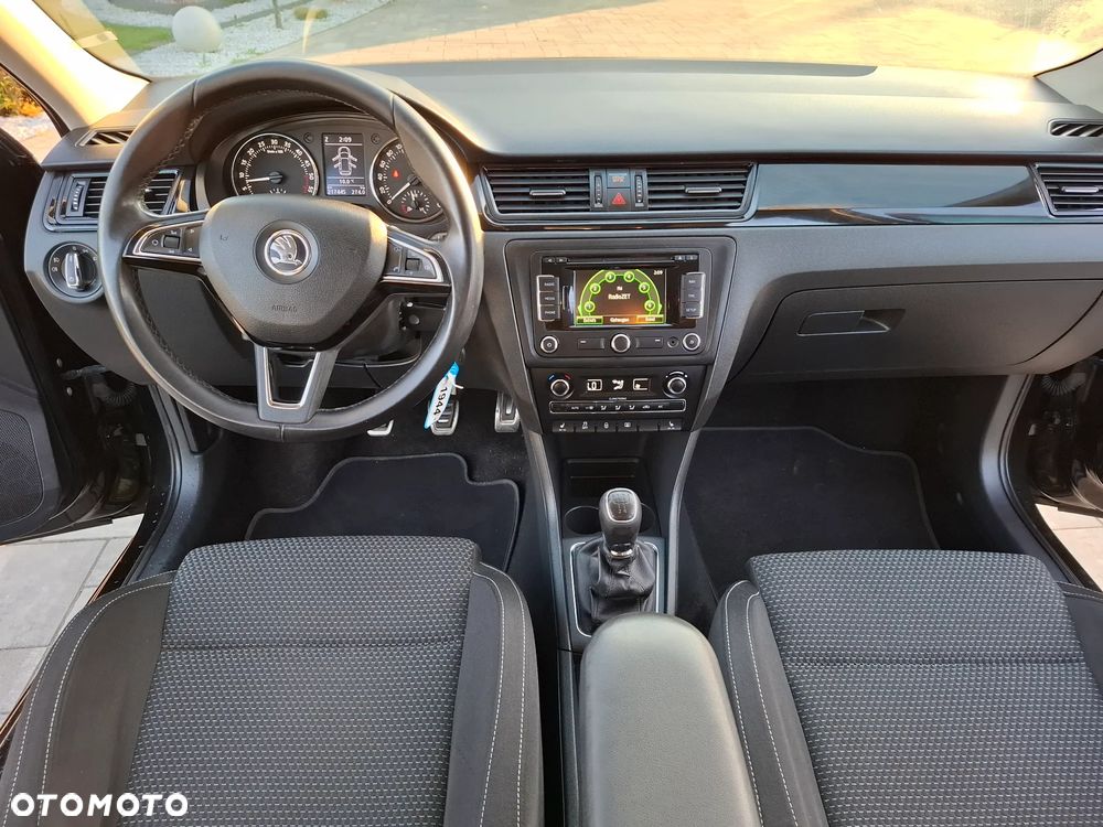 Skoda RAPID 1.6 TDI Ambition - 29