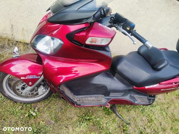 Suzuki Burgman - 17