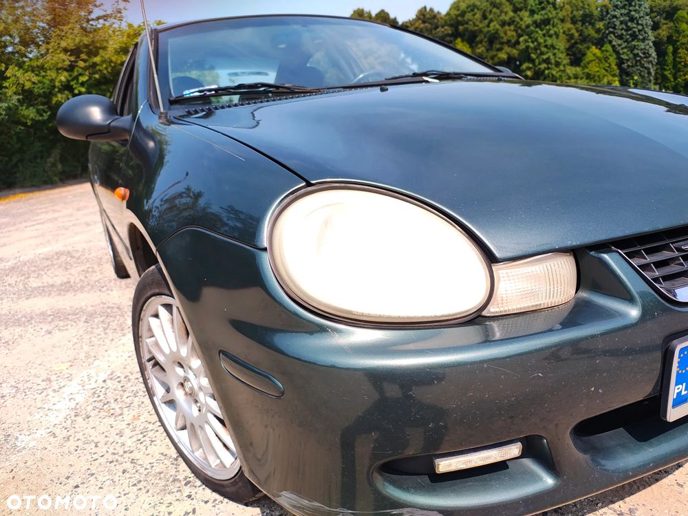 Chrysler Neon - 5
