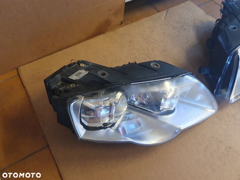 REFLEKTOR L/P VW PASSAT B6 BI XENON - 3