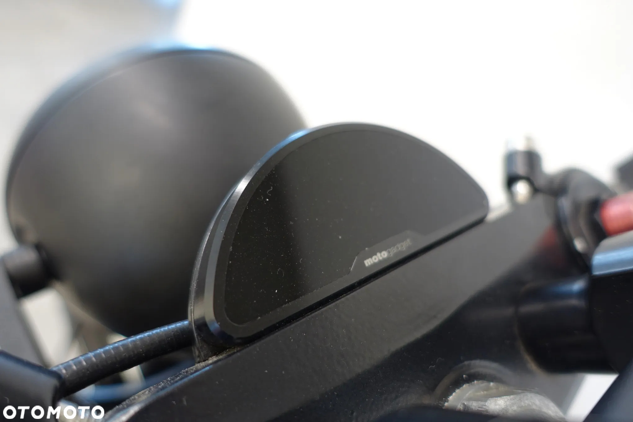 BMW R - 7