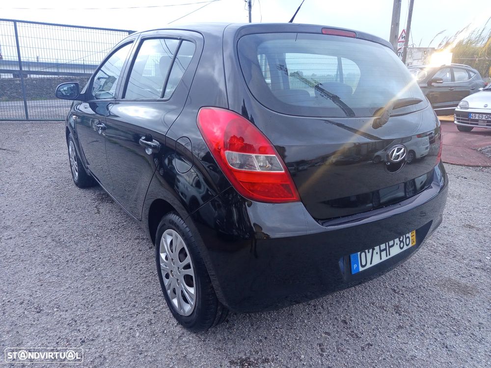 Hyundai i20 1.2 Comfort ESP - 9