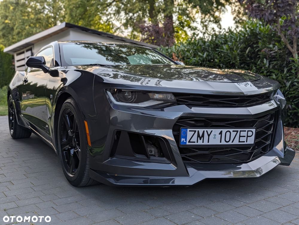 Chevrolet Camaro - 2
