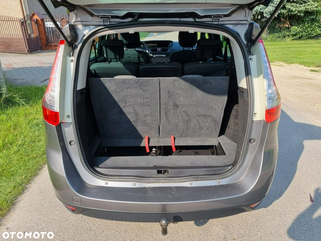Renault Grand Scenic - 14