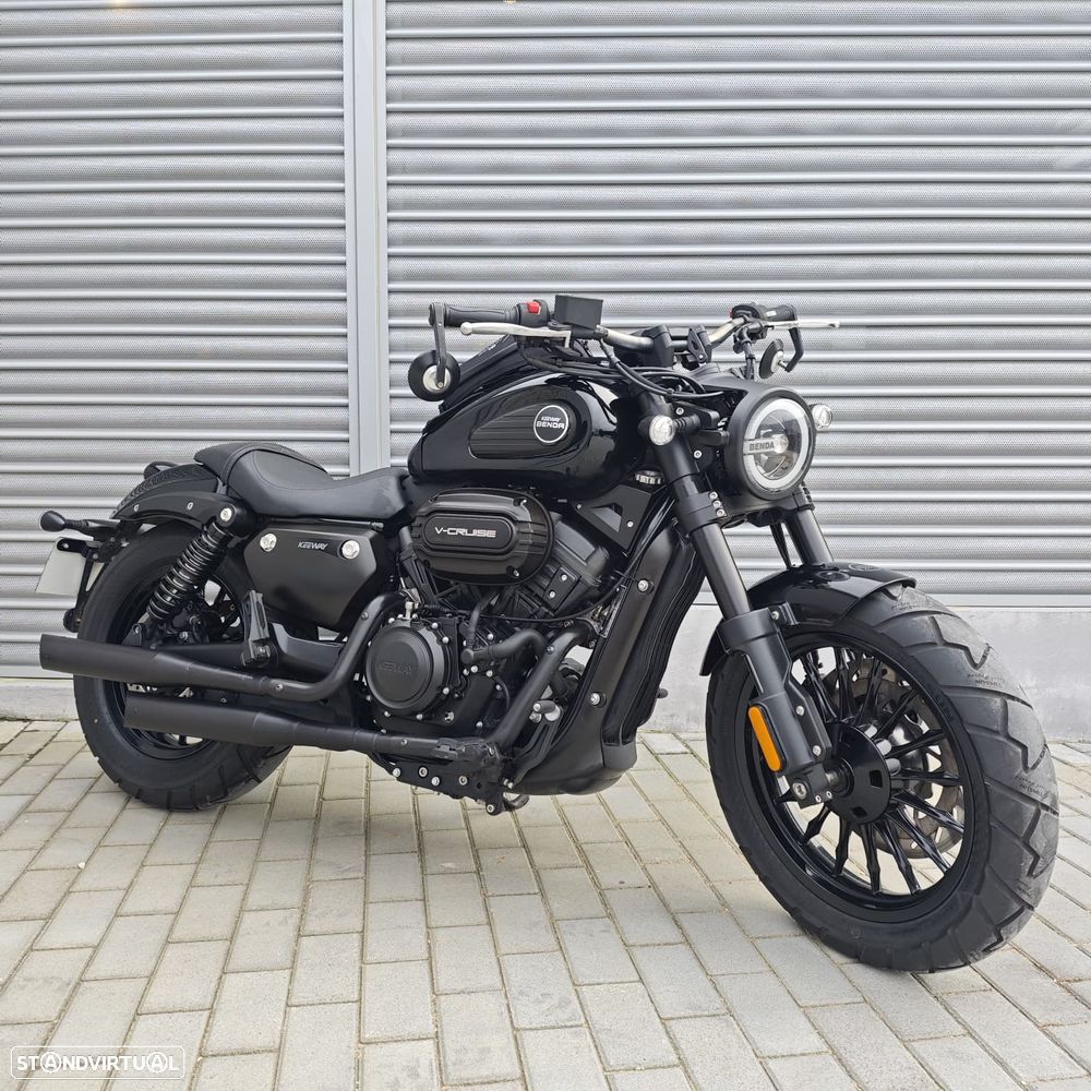 Keeway V-Cruise 125 BENDA - 1
