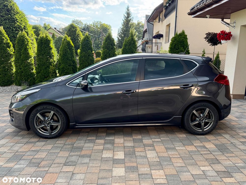 Kia Ceed 1.6 CRDi GT Line DCT - 3