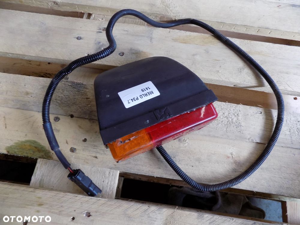 Merlo P 34.7 lampa tył lewa 077453 - 1