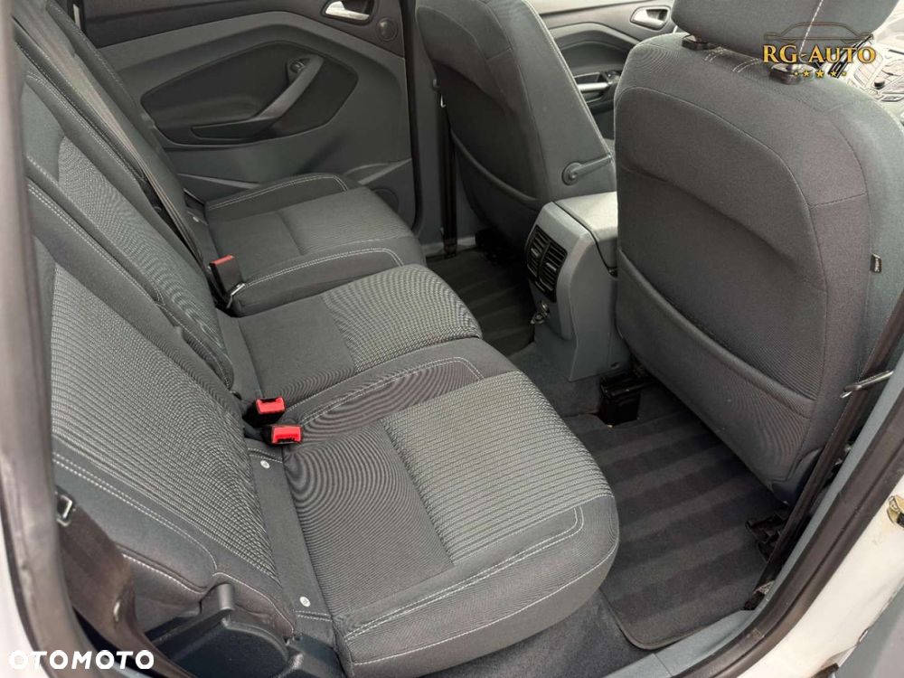 Ford C-MAX - 22