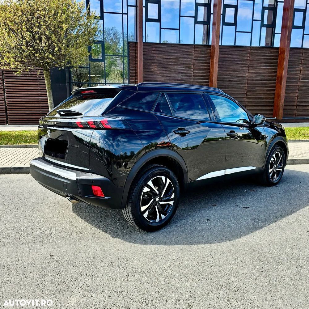 Peugeot 2008 BlueHDi 130 EAT8 Allure - 5