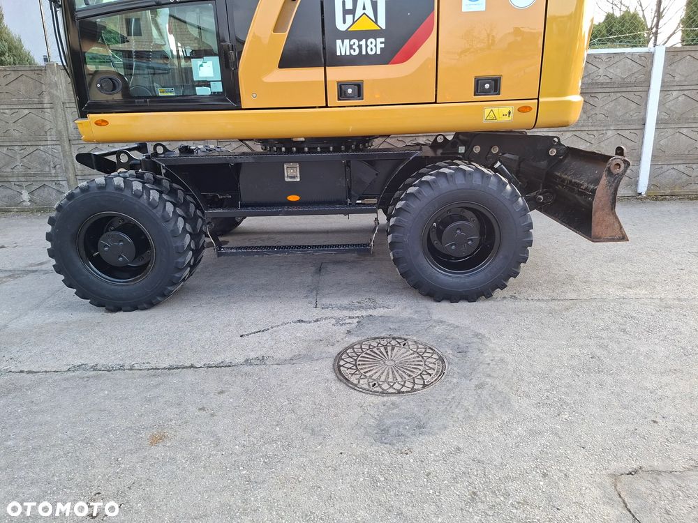 Caterpillar CAT M 318 F - 19