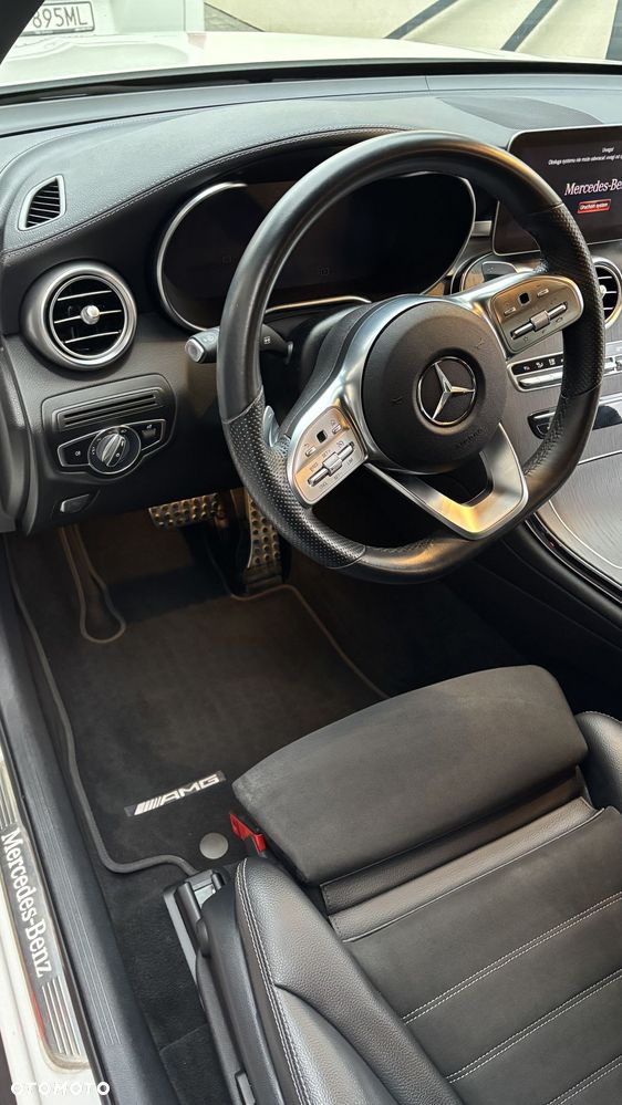 Mercedes-Benz GLC - 27
