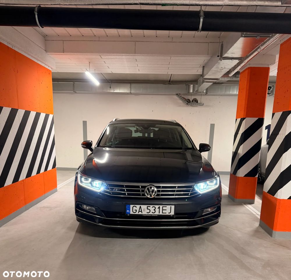 Volkswagen Passat 2.0 TDI SCR Highline DSG - 1