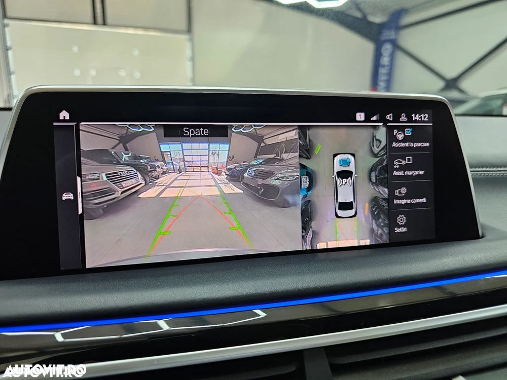 BMW Seria 7 745Le - 23