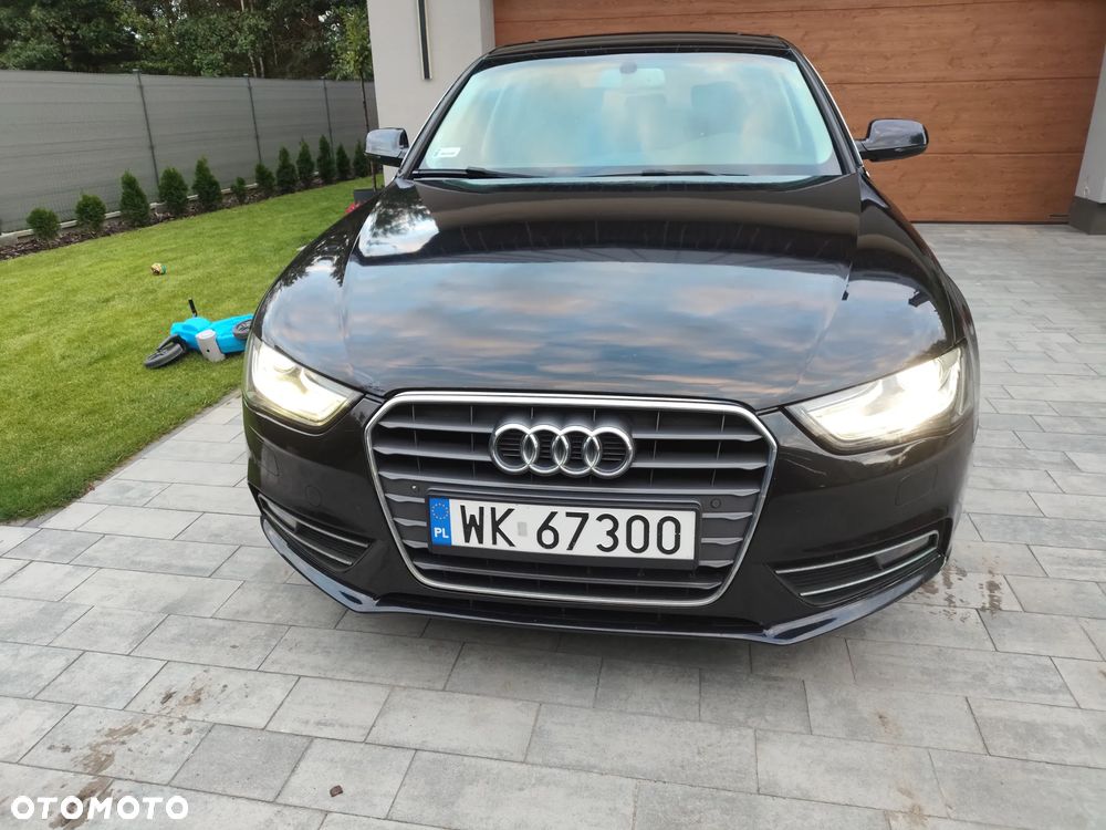 Audi A4 Limousine 2.0 TDI DPF Ambiente - 5
