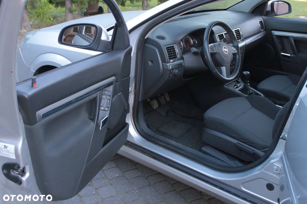 Opel Vectra - 10