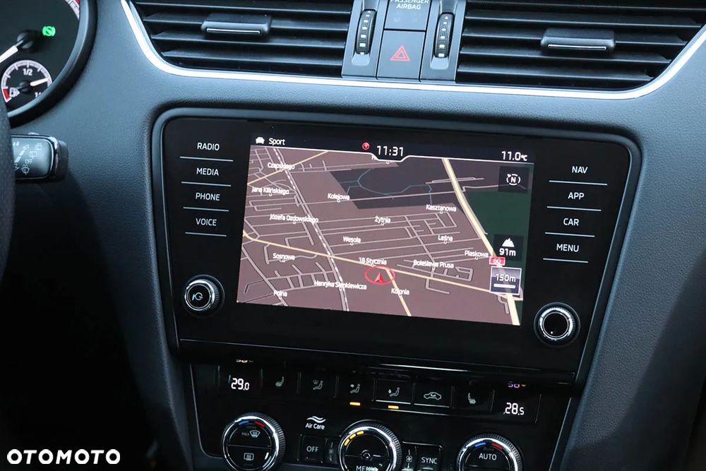 Skoda Octavia 2.0 TDI SCR 4x4 RS DSG - 28