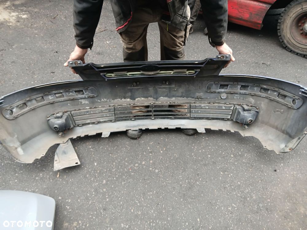 Hyundai Getz Zderzak przedni kod lakieru WD - 7