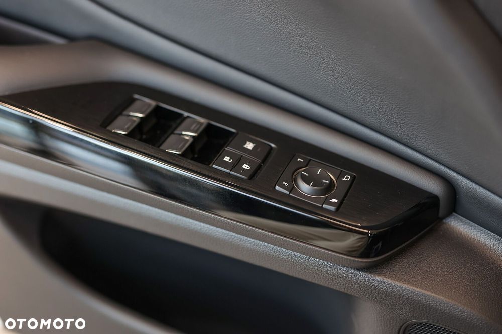 Lexus ES 300h Business Edition - 26